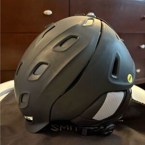 SMITH ski helmet black